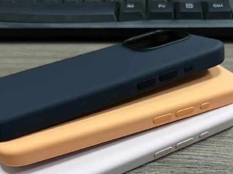 岳阳楼苹果14维修站分享iPhone14手机壳能直接给iPhone15用吗?